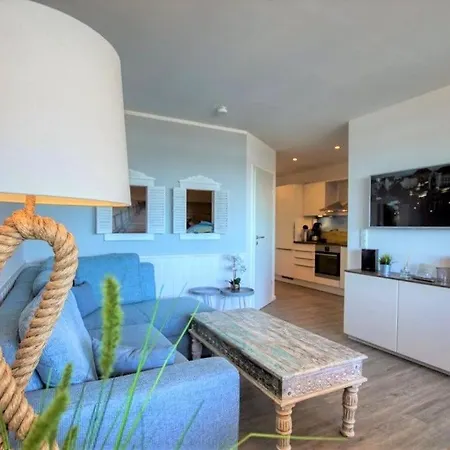 - Haus E, App 0e0706 Apartment